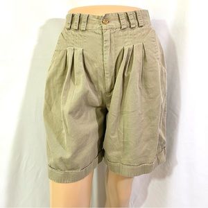 Vintage 90’s Greatland Apparel Khaki Walking Shorts Size Small Trouser Pleated